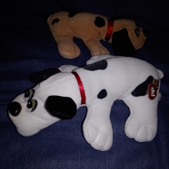 Pound Puppies Stuffed Animal Plush Set of 2 - Picture 4 of 10